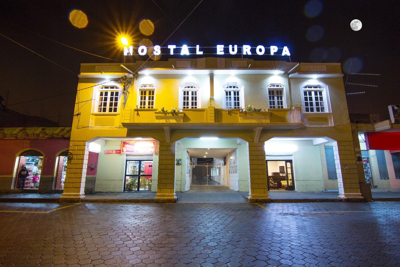 Hotel Europa Alausi Bagian luar foto