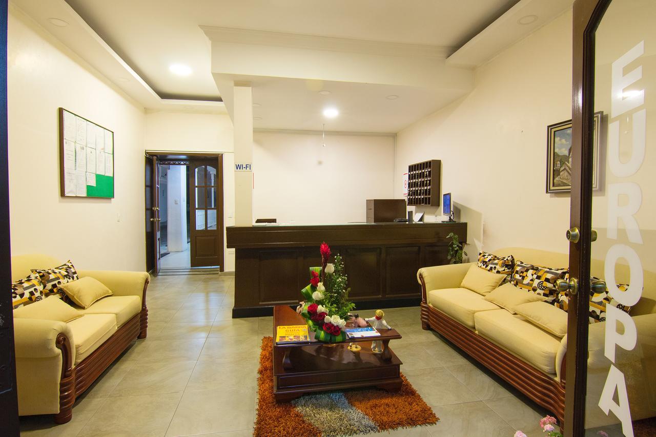 Hotel Europa Alausi Bagian luar foto