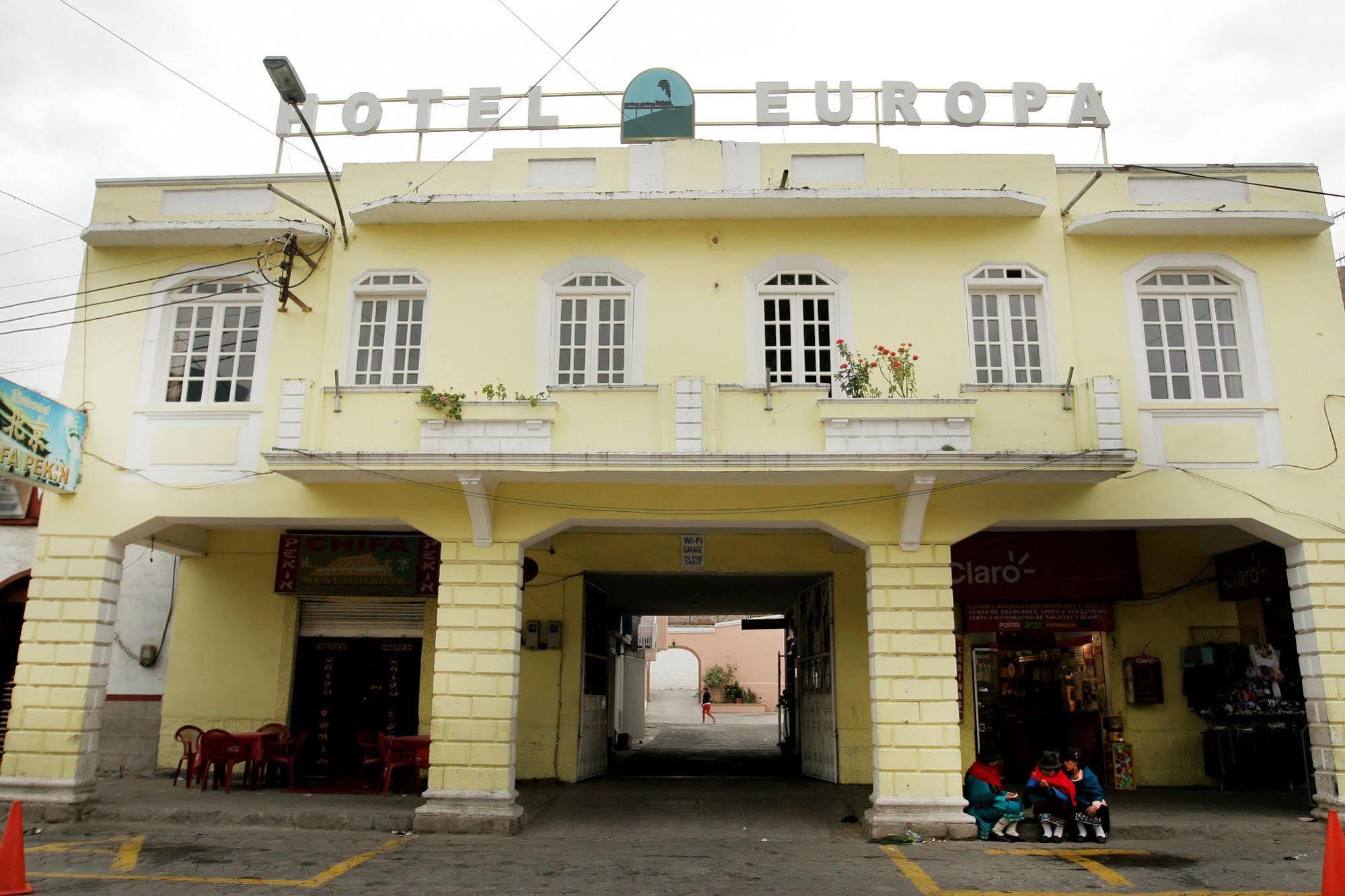 Hotel Europa Alausi Bagian luar foto